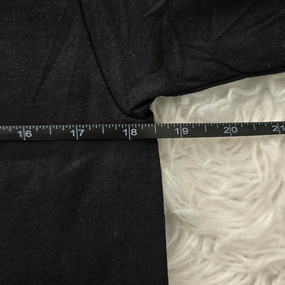 Care Bears Grumpy Bear I'm That Friend T-Shirt. Size Medium. New. - Picture 4 of 7